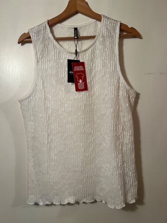 Chicorée Top weiss Grösse L neu mit Etikette