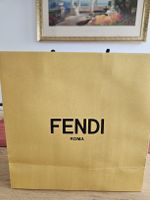 Fendi Papiertragetasche, Top Zustand