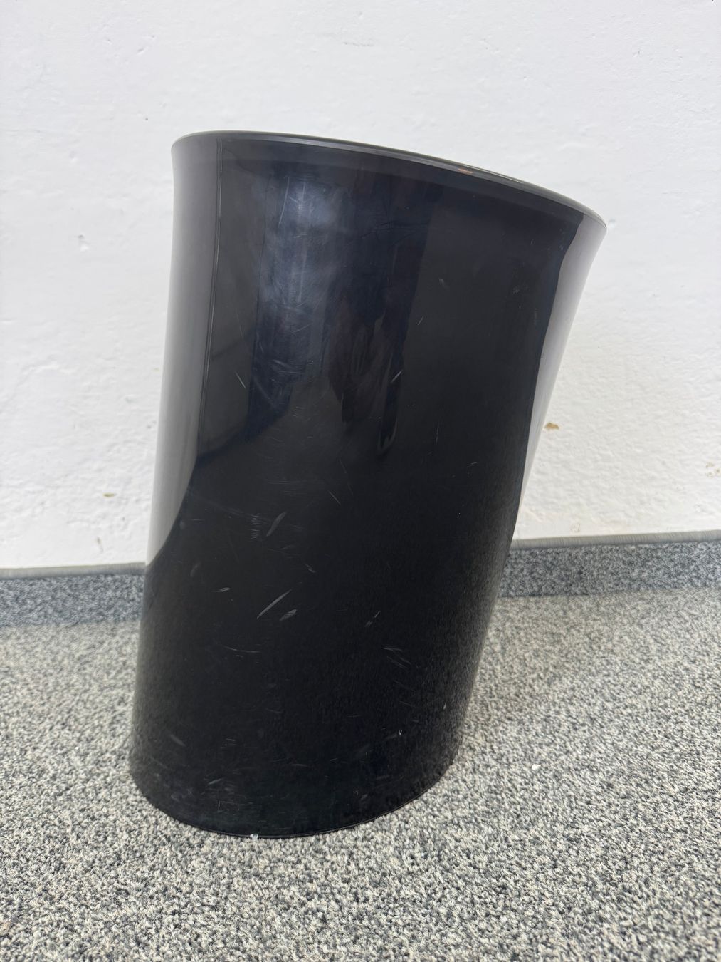 Contenitori & Simili: Top Design Elipse Abfalleimer – Usato da Schönenwerd venduto da mcofficeshop 2
