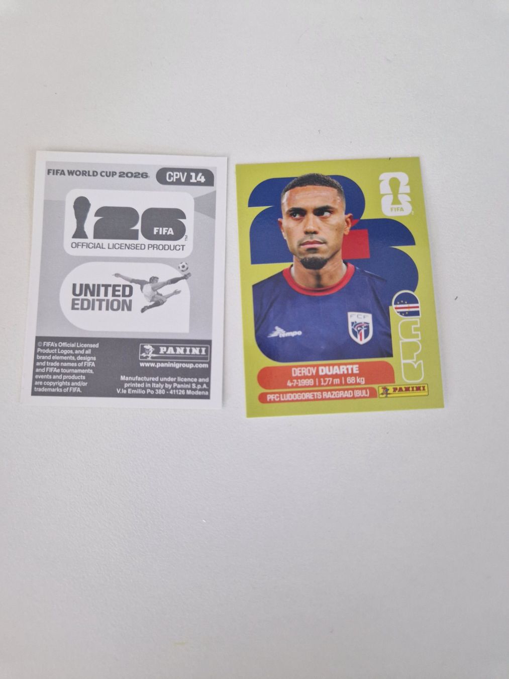 Panini Cartes à collectionner: Panini Sticker CPV14 – Neuf (Voir description) à Stüsslingen par white_angel86