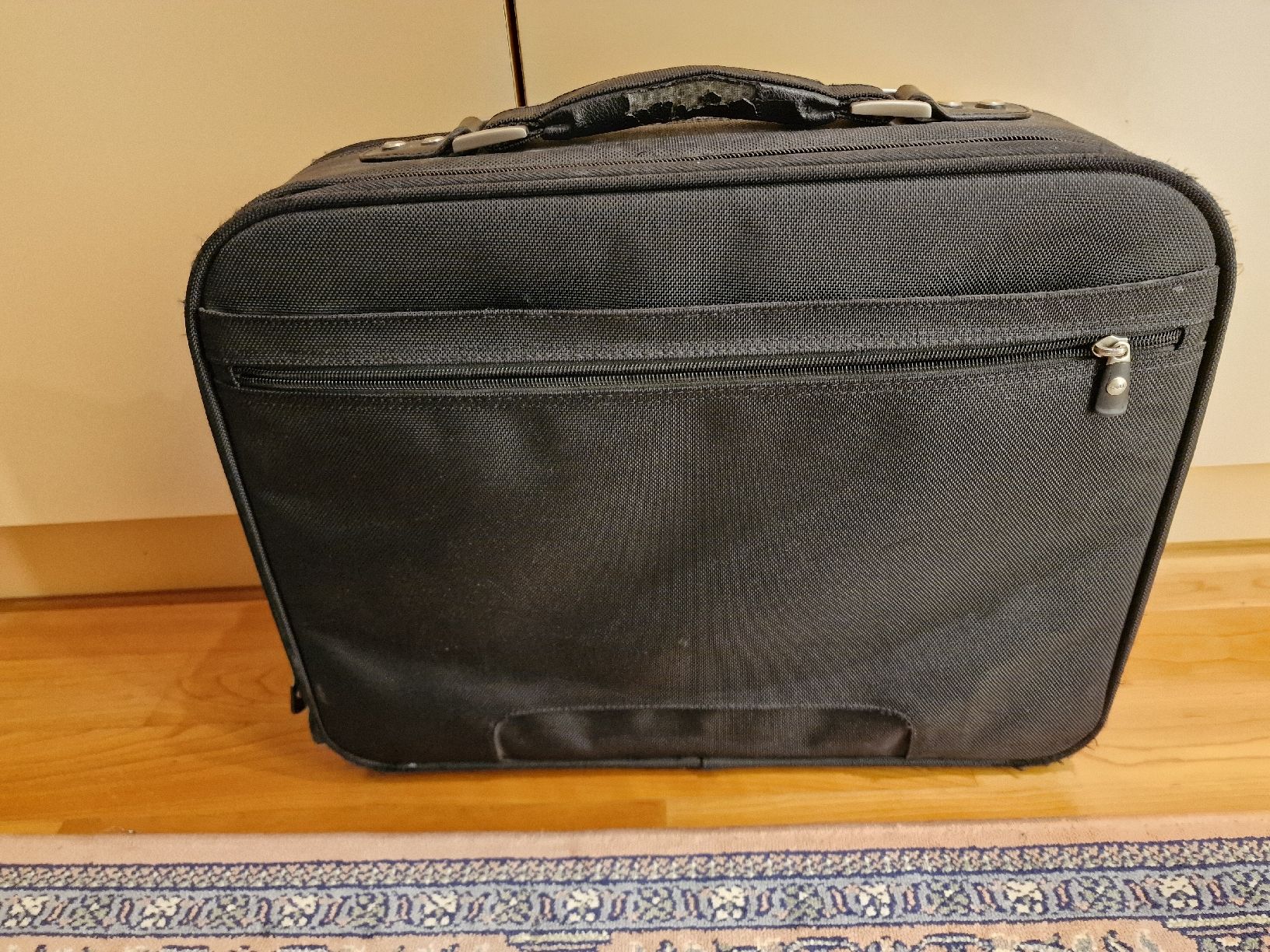 Dell Borse: DELL Laptoptasche / Aktentasche schwarz – Usato da Bürglen UR venduto da luiroedes 1