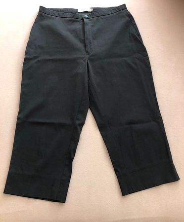 Panta court noir stretch élégant, taille 38