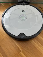 Roomba 698 mit neue batterie