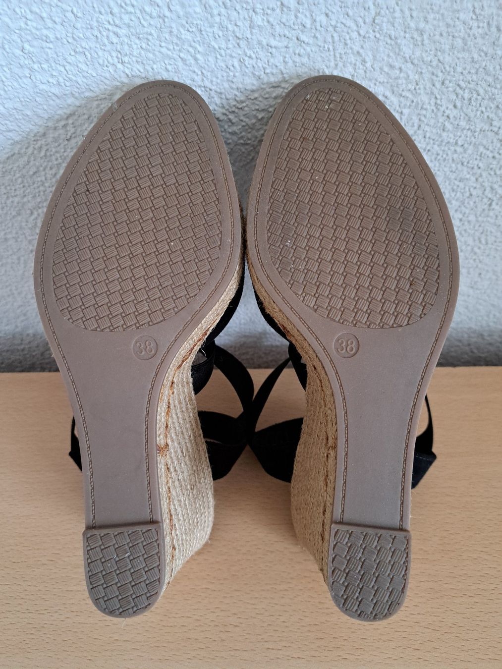 Graceland Damenschuhe: Keilsandalette "Graceland" Grösse 38 – Gebraucht aus Pfaffnau von hjp01 5