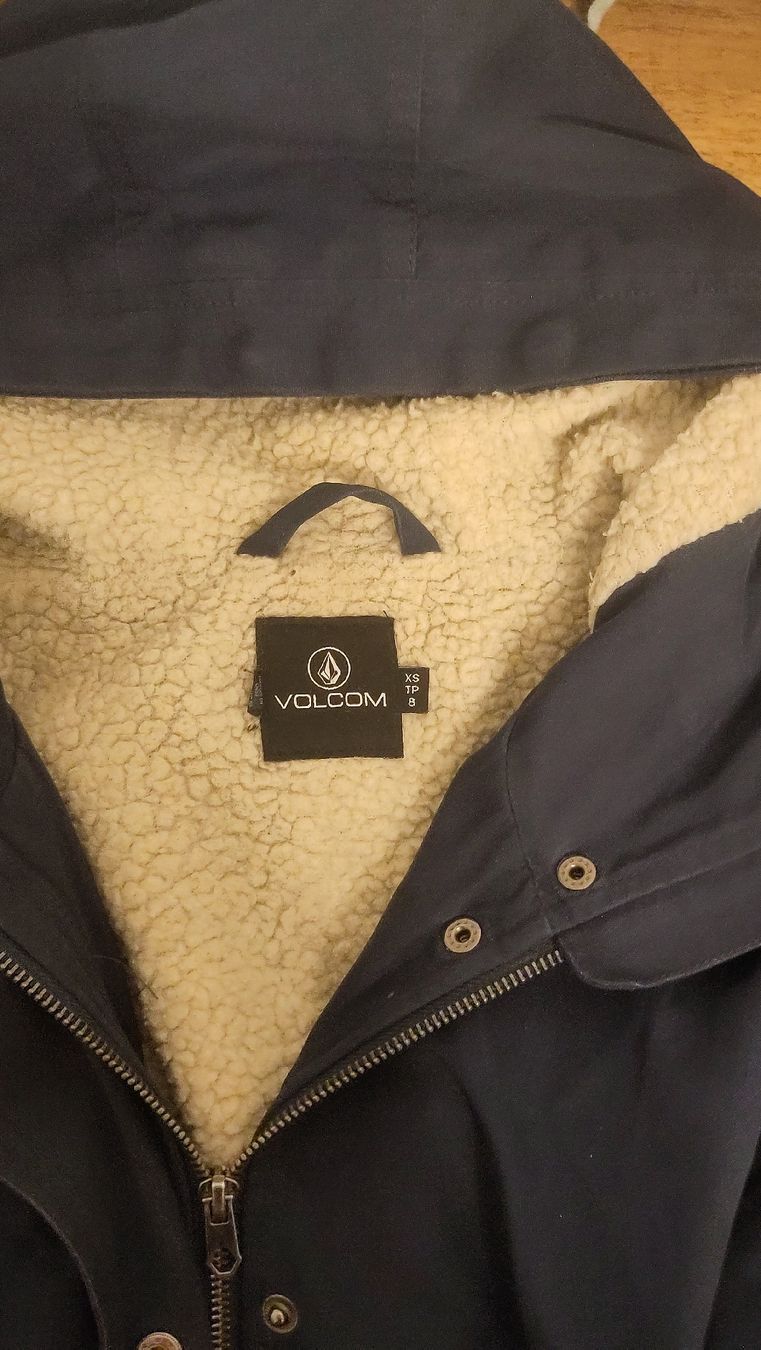 Mäntel: Dunkelblaue Wintermantel Volcom – Gebraucht aus Chur von joybroki 4