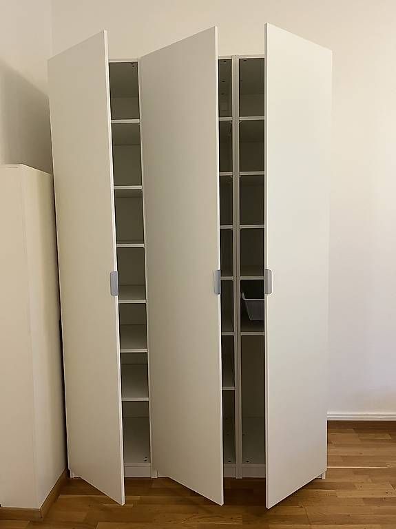 Ikea Schränke: IKEA Pax Schrank – Gebraucht aus Zürich von ost_7vyh 2
