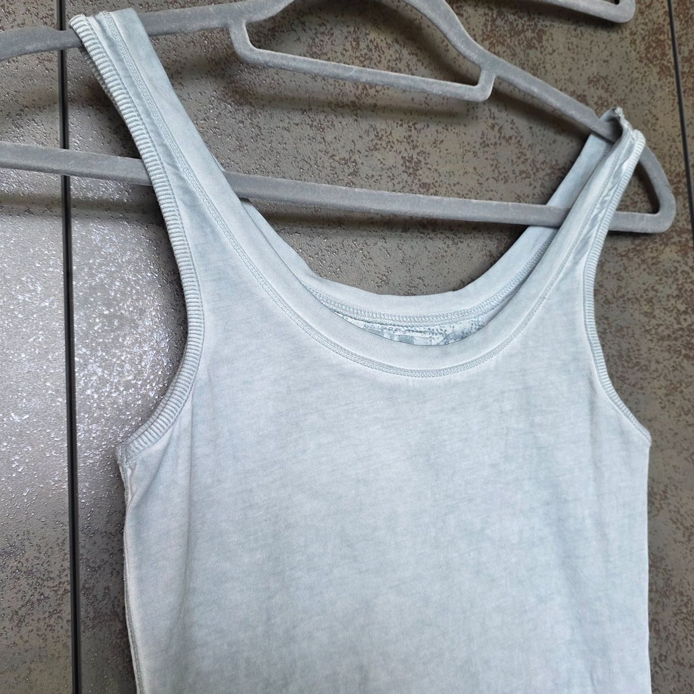Nile Top: 🐸 NILE LONG TOP HELLGRAU TANK TOP – Nuovo (secondo la descrizione) da Môtier (Vully) venduto da Frogs 1