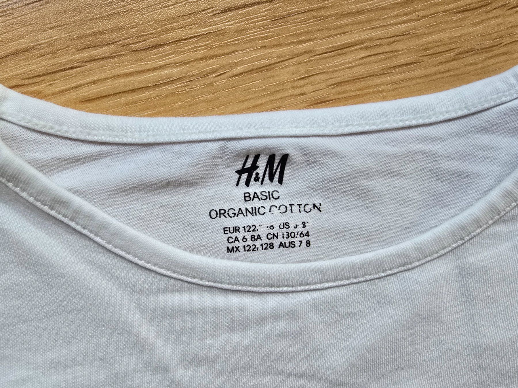 Maglioni & Felpe: Langarmshirt Weiss Gr. 122 / 128 – Usato da Büttikon AG venduto da Amineah 1