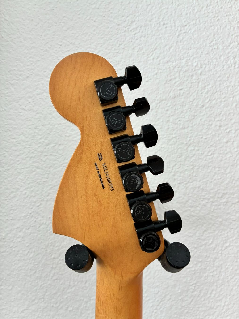 Strumenti musicali: Fender Player II Advanced Stratocaster HSS HT DPB daphne blu – Nuovo (secondo la descrizione) da Eigenthal venduto da raider 4