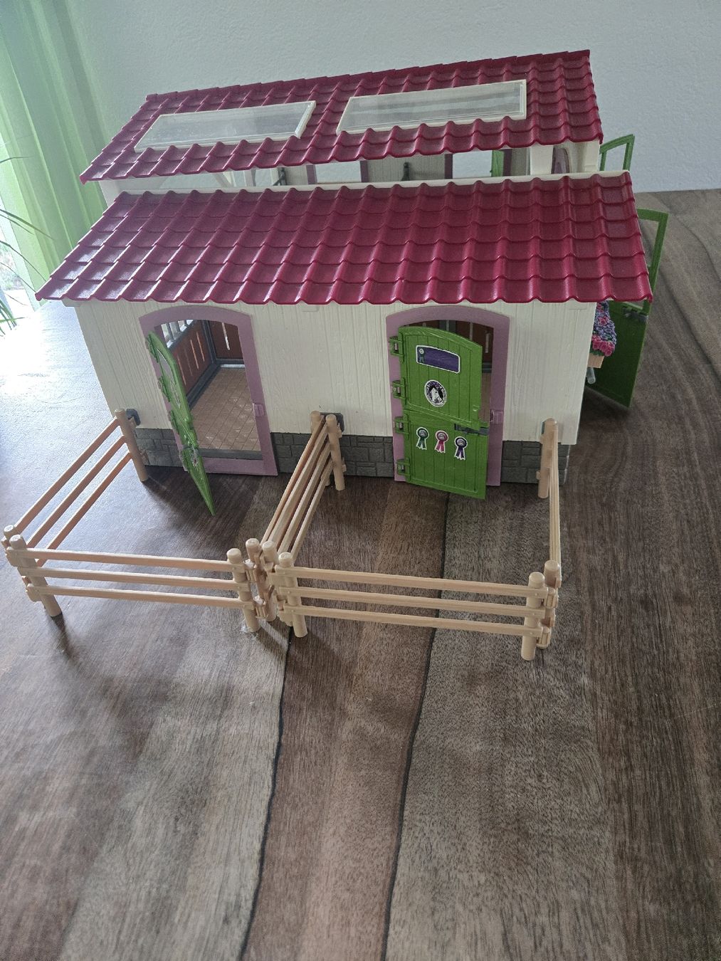 Schleich Spielzeuge: Schleich Set Pferd mit Stall – Gebraucht aus Rüschegg Gambach von zbi_7jfh 6