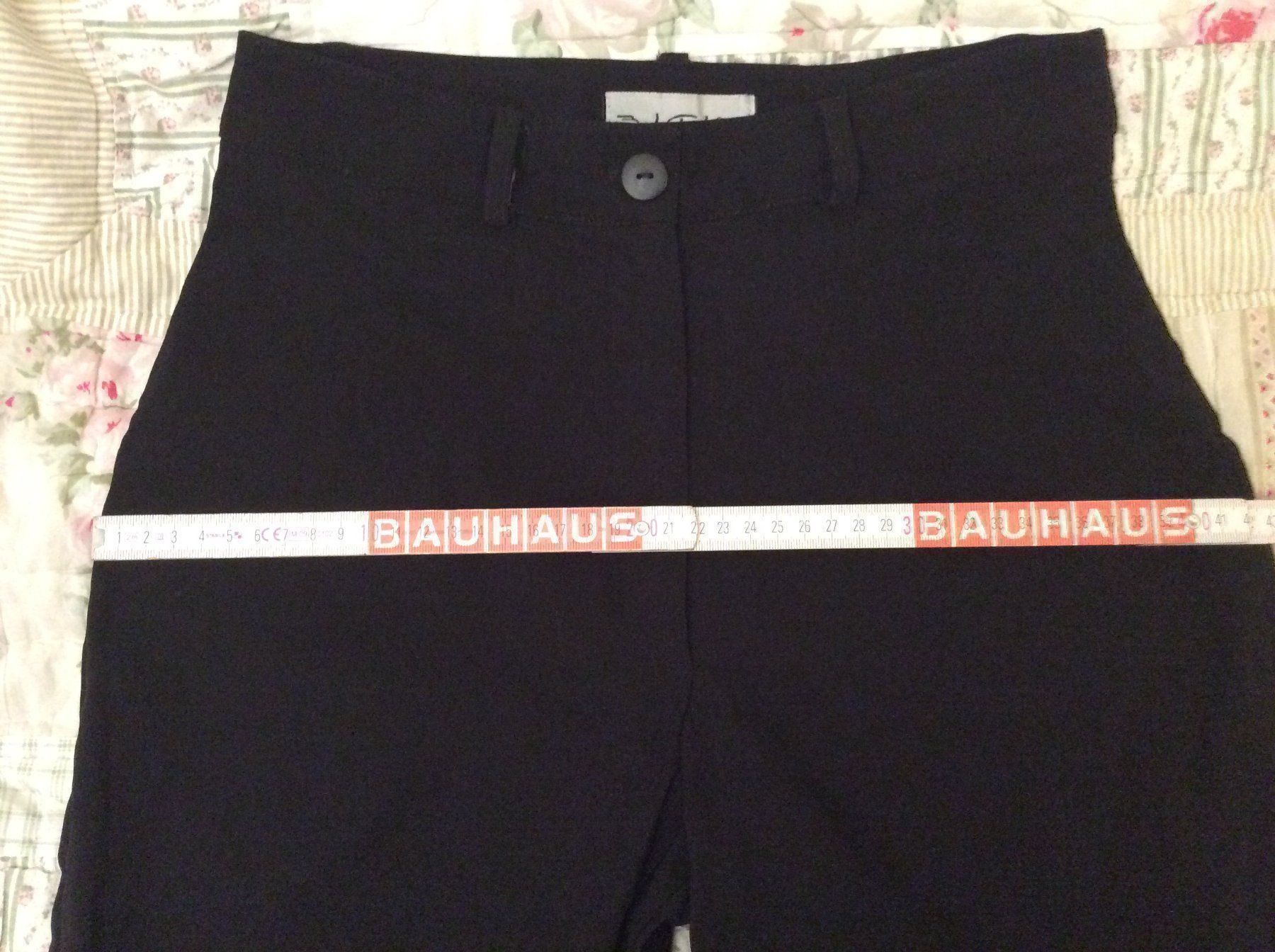 Pantaloni: Schwarze Stretchhose 158/164 – Usato da Winterthur venduto da Kristiinag 1