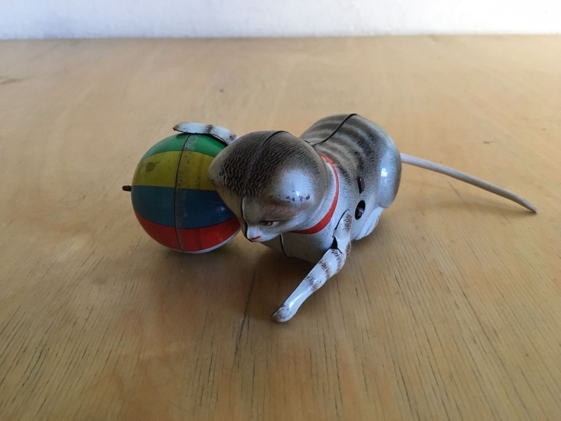 Spielzeuge: Katze mit Ball – Gebraucht aus Zürich von inf_tfr9 6