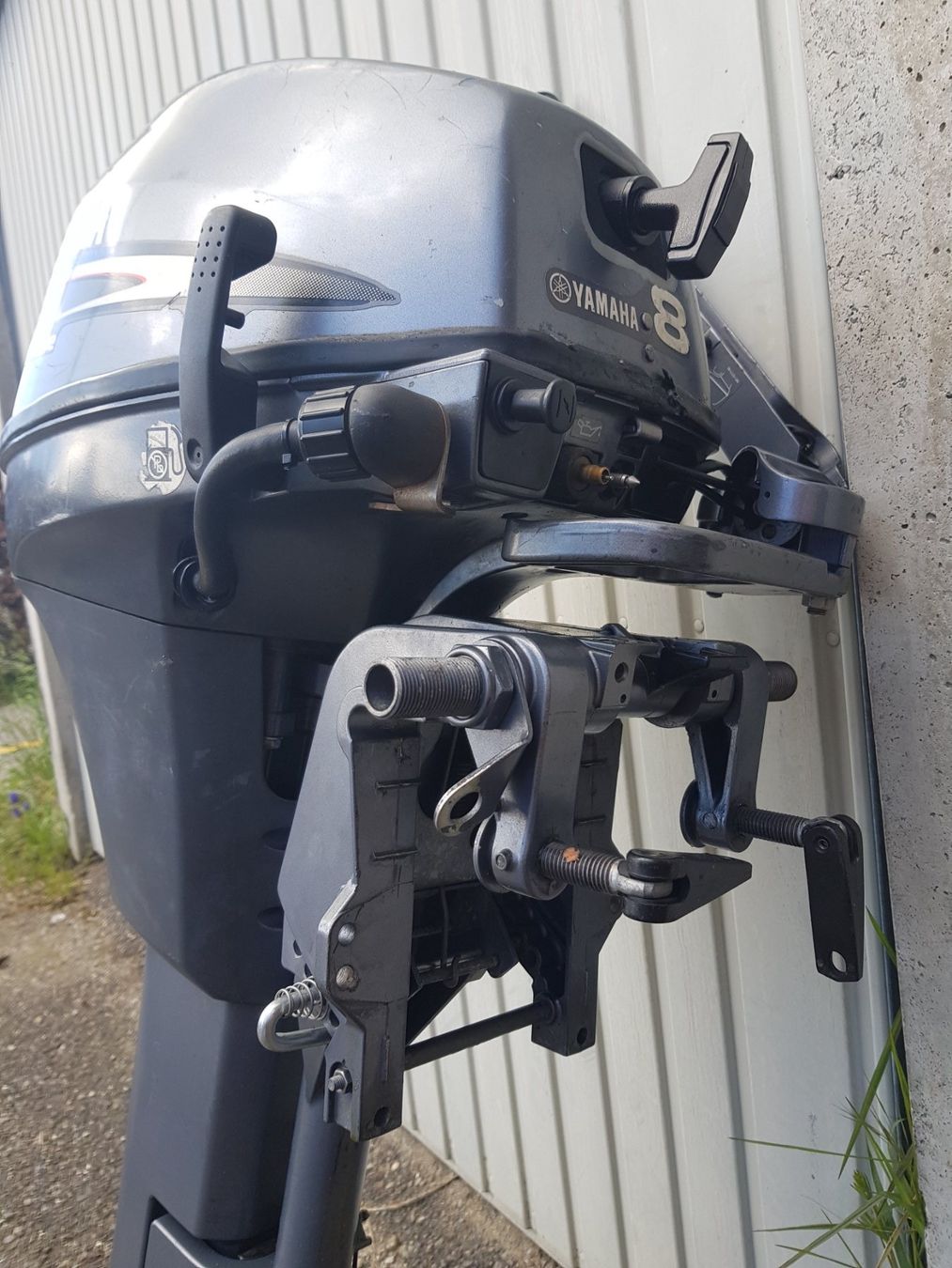 Yamaha Motoren: Yamaha Aussenborder 8PS, Langschaft, 4 Takt. – Gebraucht aus Marly von  2