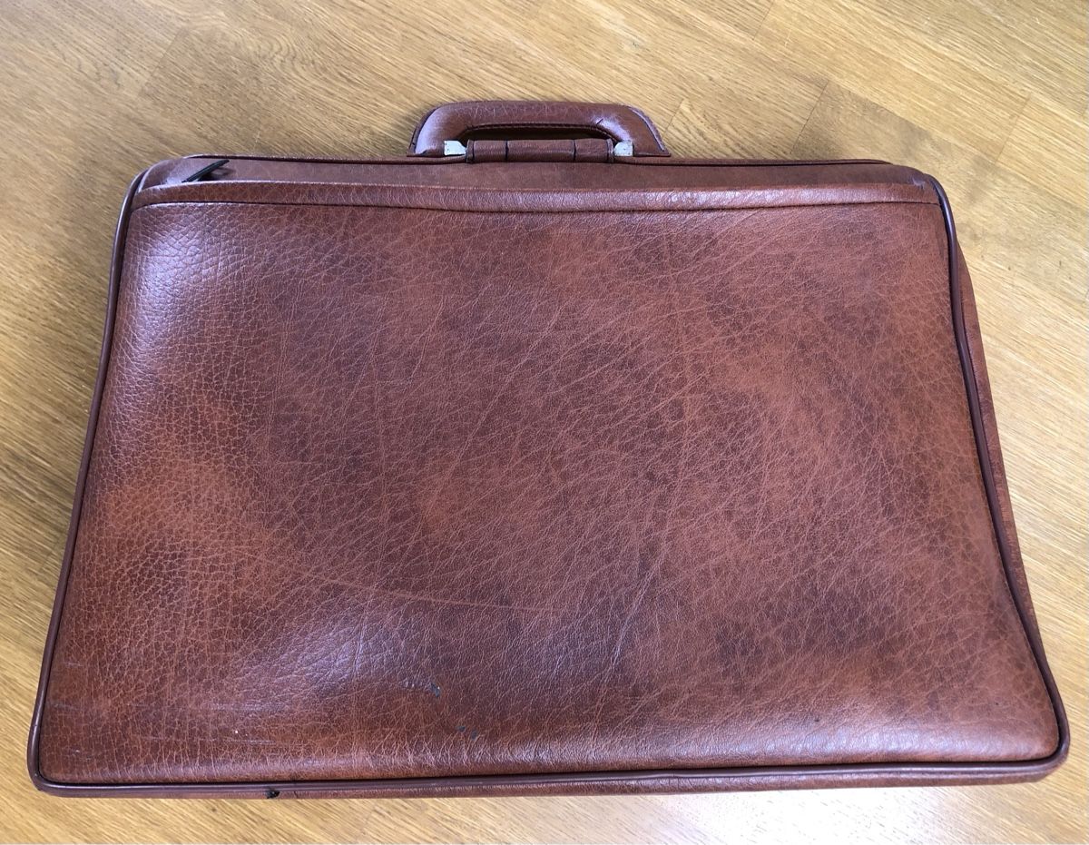 Valigie & Borse: Vintage Ledertasche / Aktenmappe / Aktentasche – Usato da Römerswil LU venduto da Icehead 1