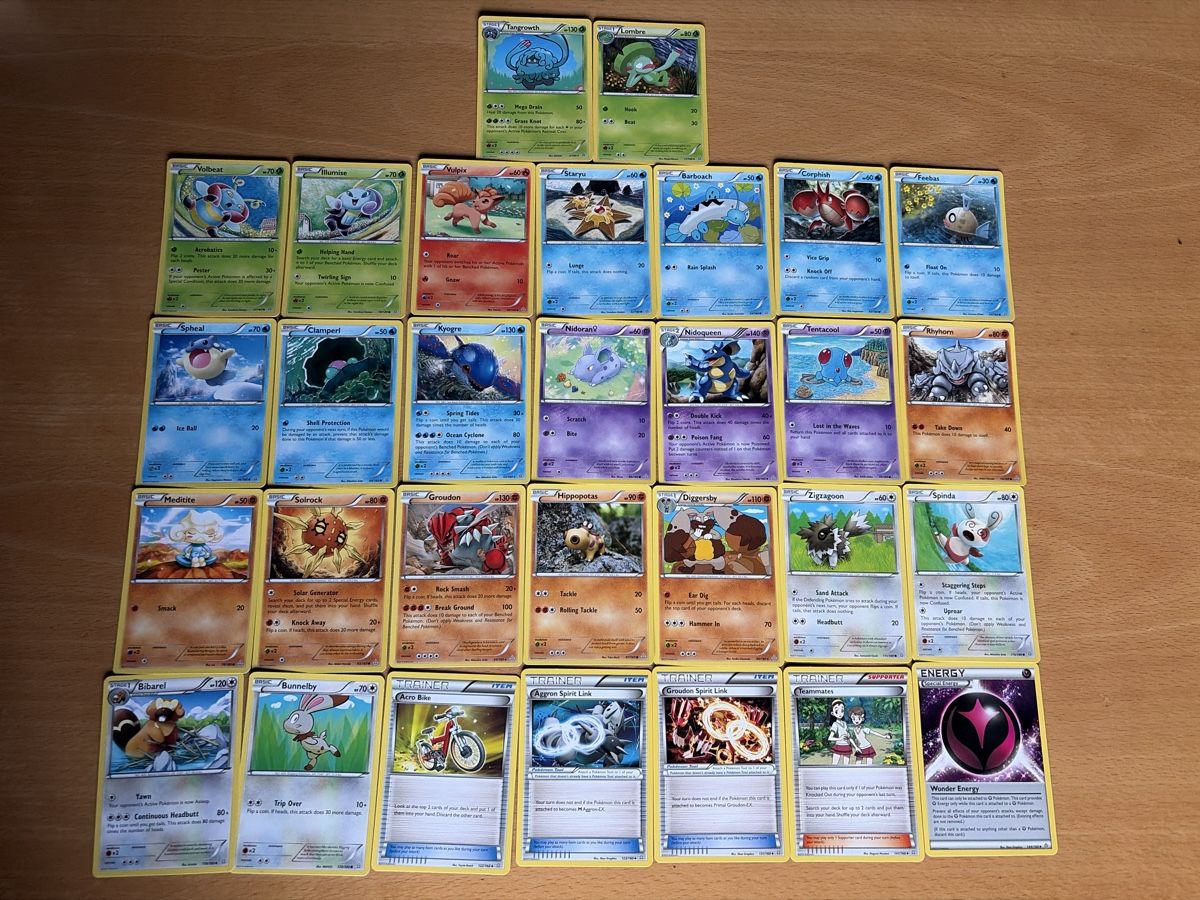 Pokémon Carte collezionabili: 30 Diverse Pokémon Englische Pokémon Karten – Usato da Balsthal venduto da Sven.sch