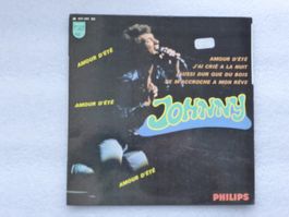 Vinyl Single   EP  JOHNNY HALLYDAY