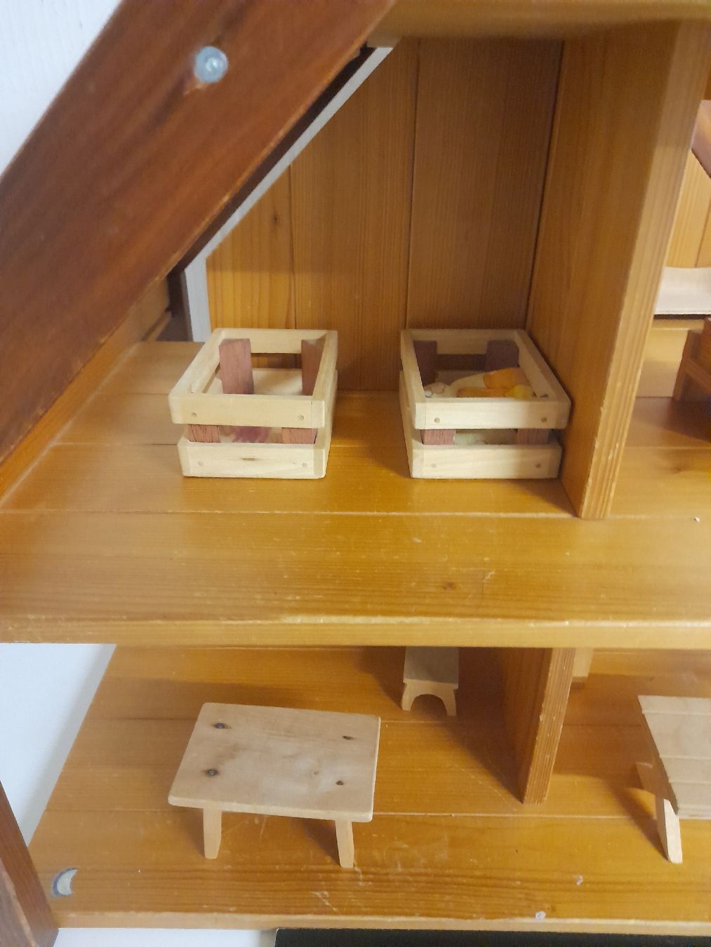 Case e mobili per bambole: puppenhaus aus holz – Usato da Glattbrugg venduto da B_B 9