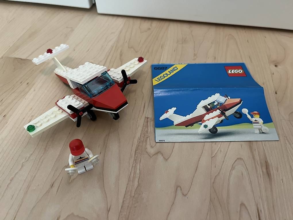 Spielzeuge: Lego Vintage 6687 Flugzeug – Gebraucht aus Zürich von Voerny