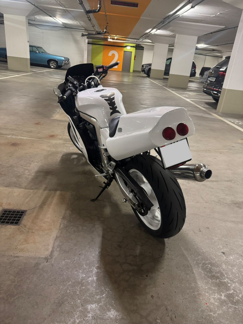 Suzuki Strada: SUZUKI GSX-R 750 – Usato da zürich venduto da Patrik1122 4