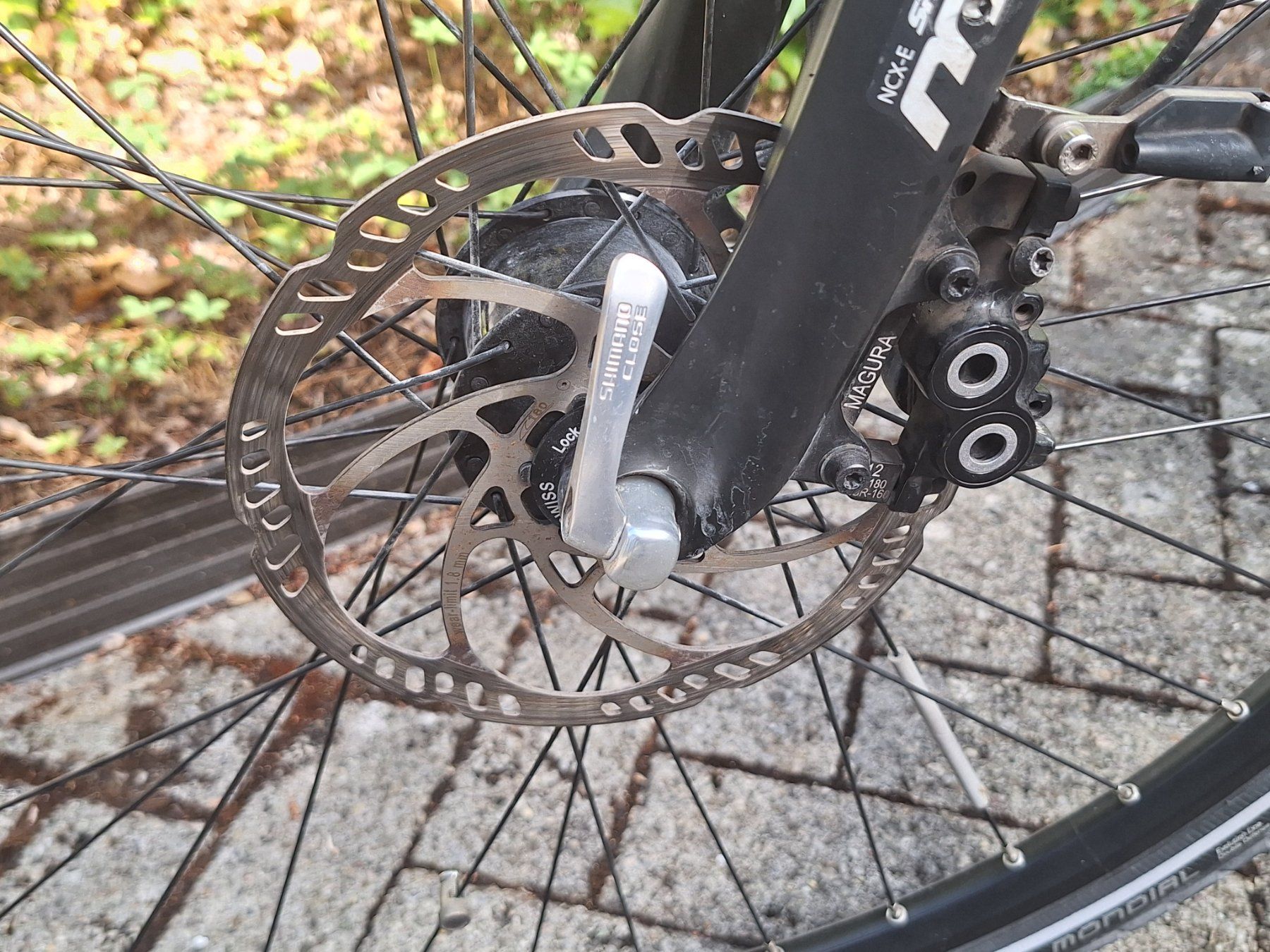 Bosch Biciclette: Spätsommer - ab aufs E-Bike! – Usato da Nussbaumen AG venduto da _marketender_ 2