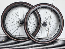 SRAM Force 11 Gravel Groupset with Carbon Wheels