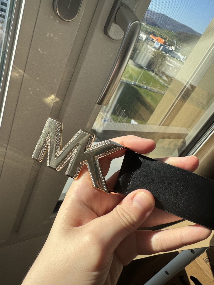 Michael Kors Cinture: MK Gürtel mit Strass Schnalle Gr. S – Nuovo (secondo la descrizione) da Spreitenbach venduto da TheStyleAtelier 2