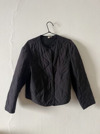 Veste matelassée noire MNG taille M bon état