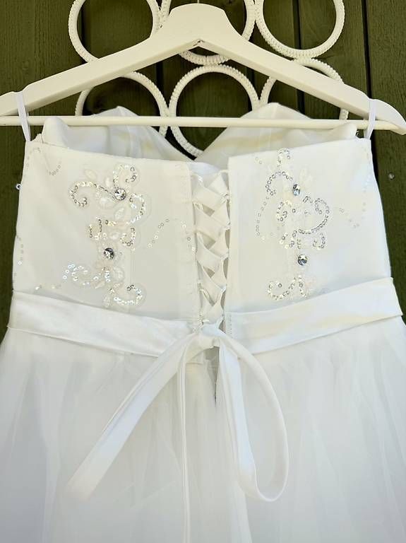 Vestiti: Hochzeitskleid – Usato da Winterthur venduto da Calculating.Infinity 3