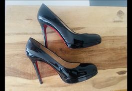 Christian Louboutin Lack Pumps, Schwarz, Gr. 38.5 Fullset!