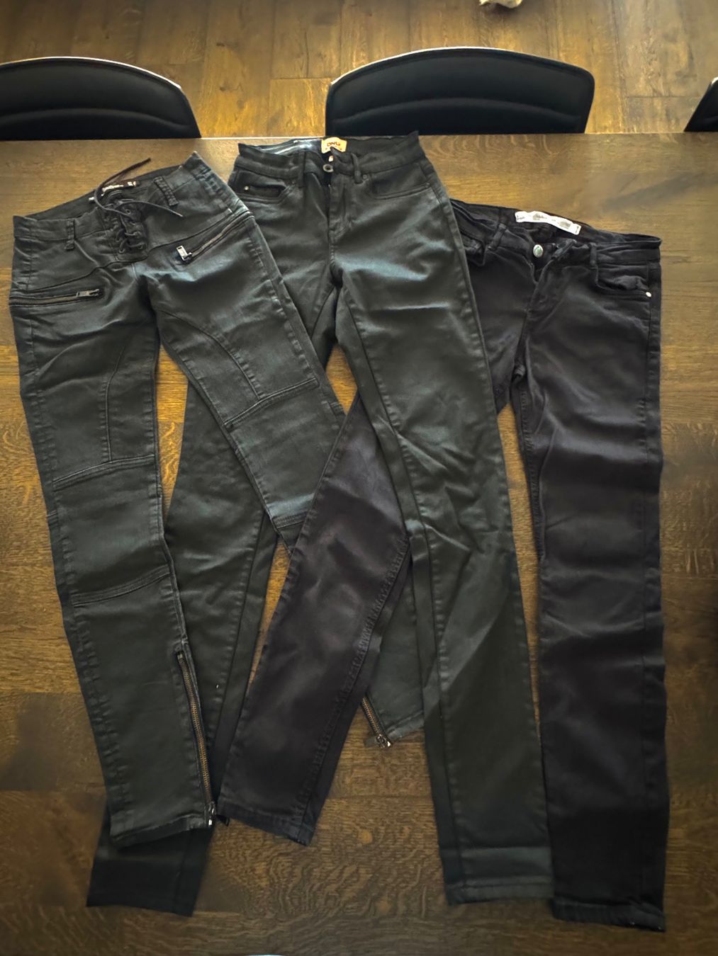 Jeans: 4 Paar Hosen – Gebraucht aus Birrwil von LuciLola