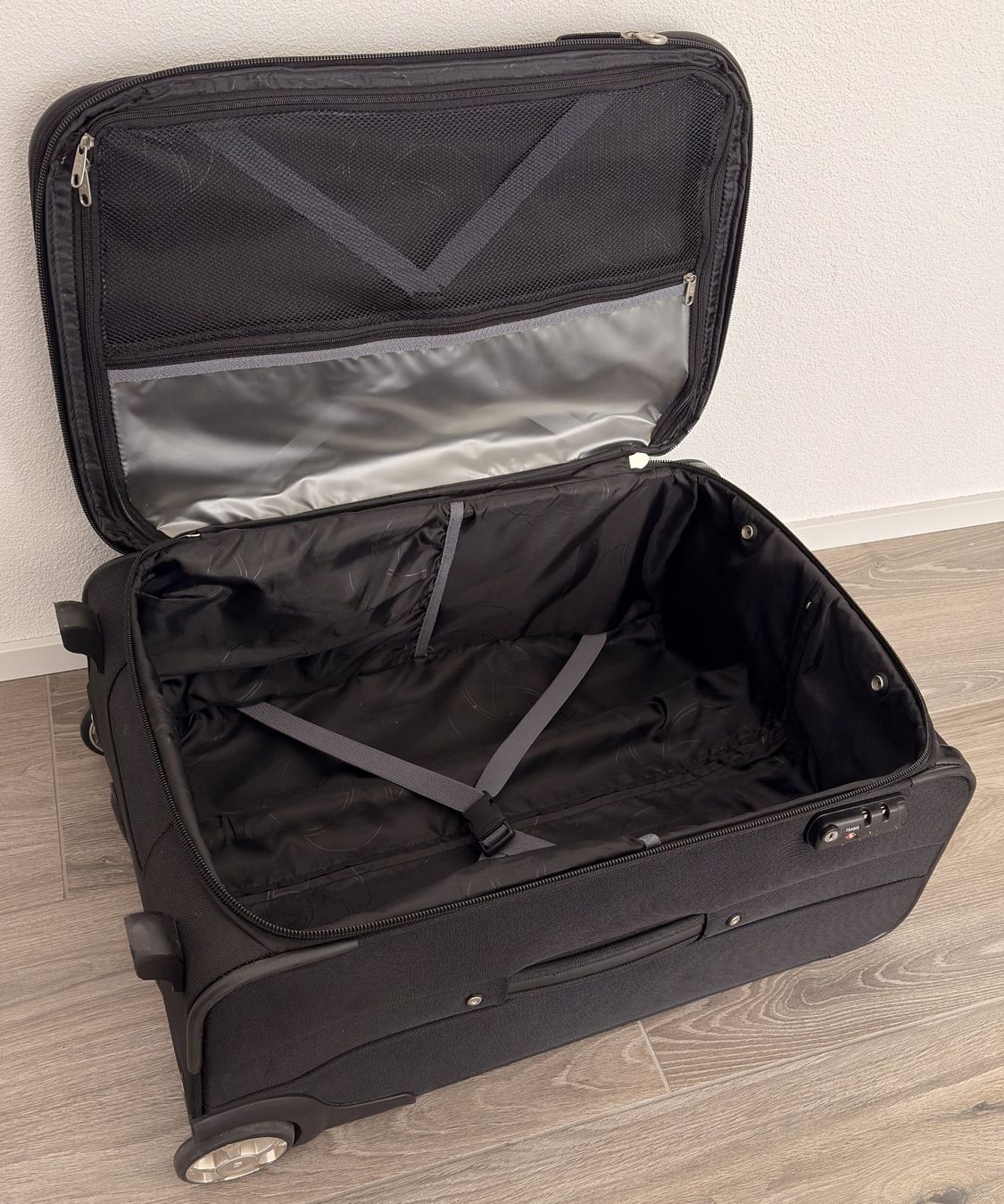 Samsonite Valises de voyage: Samsonite Koffer 65 cm – D'occasion à Egerkingen par Luckyluj 5