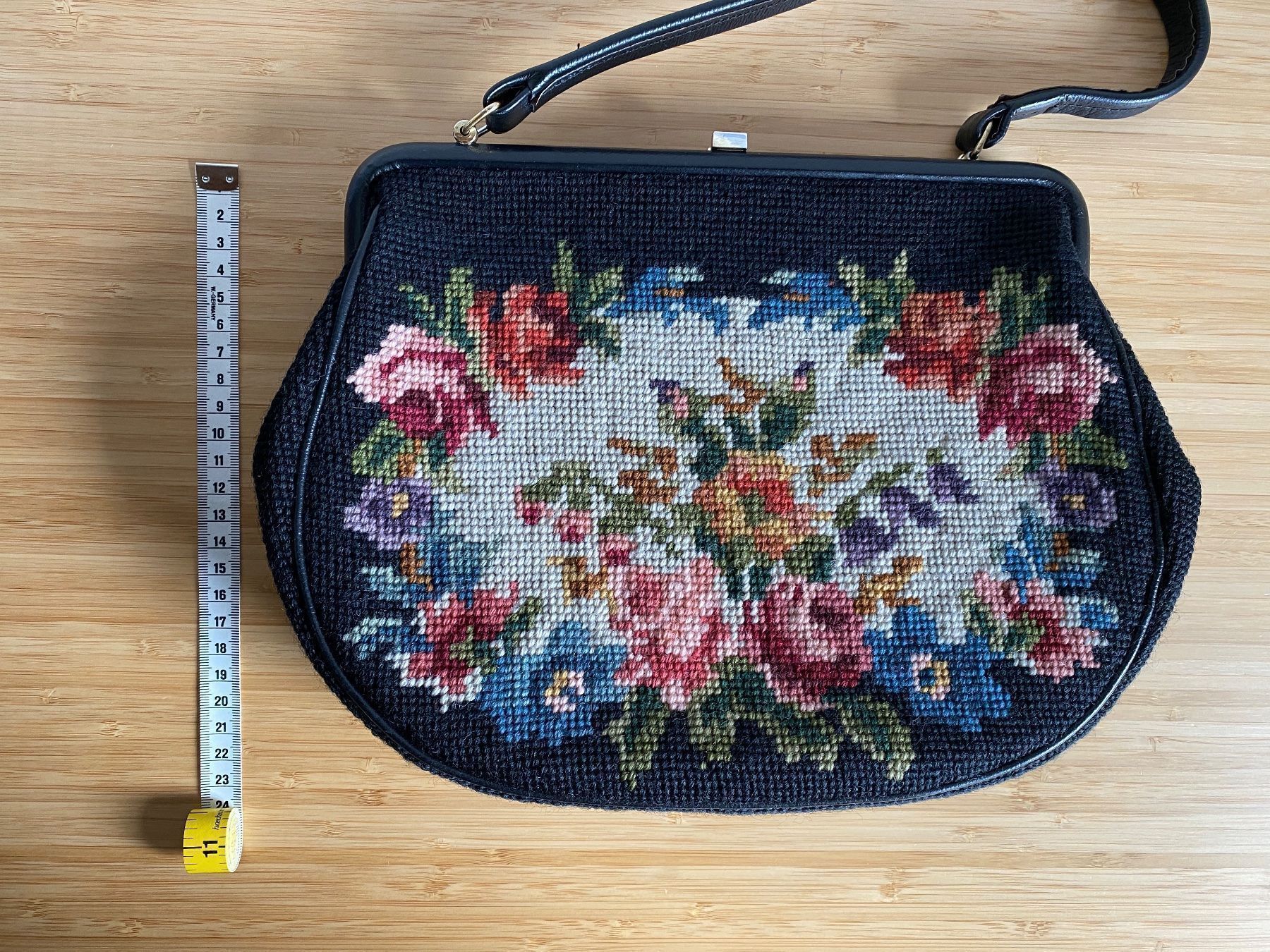 Borse da donna: Handtasche Stickerei Vintage – Usato da Zürich venduto da Wim-Broccoli 8