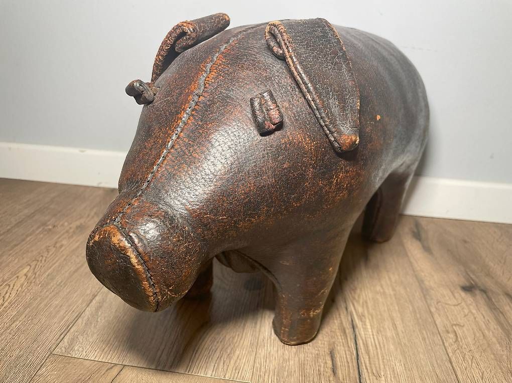 Statuette: Ottomane "Schwein" von Dimitri Omersa – Usato da Nidau venduto da Nintschgu 1