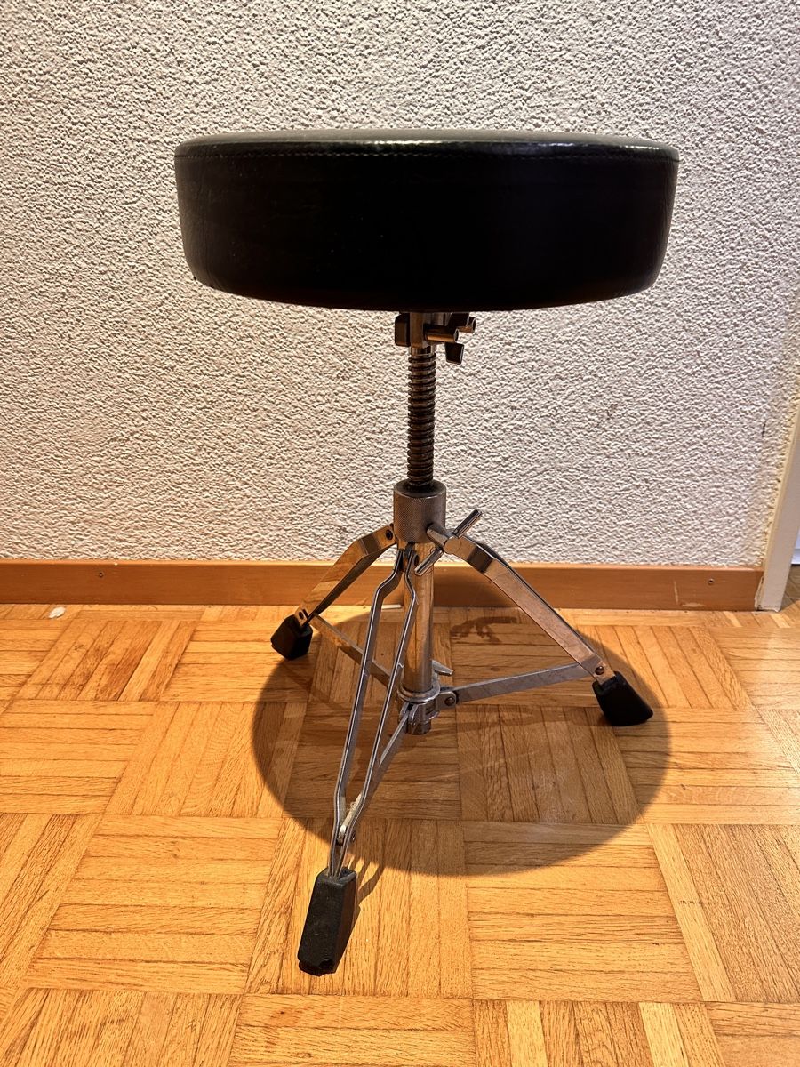 Strumenti musicali: Drum Hocker - Klavierbank – Usato da Stansstad venduto da isuguitar
