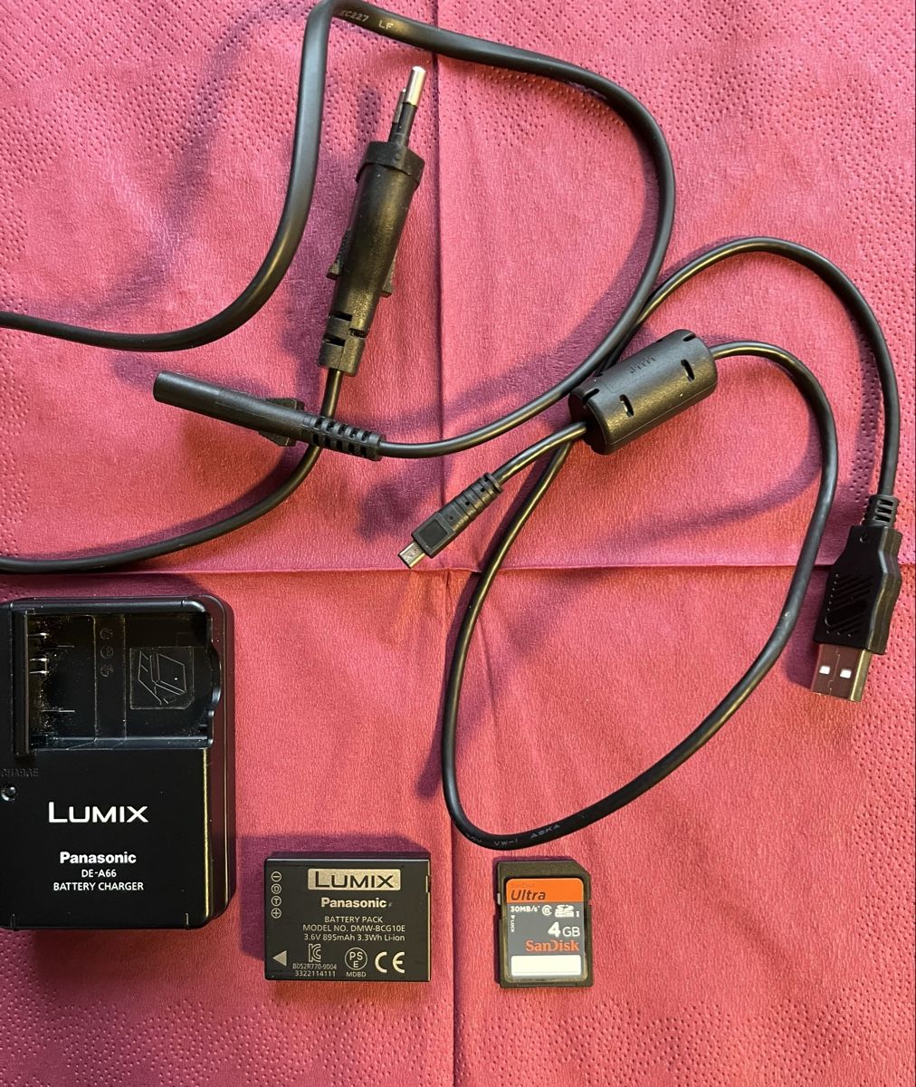 Panasonic Fotocamera: Panasonic Lumix DMC TZ 18 – Usato da Pfäffikon SZ venduto da reg_zqg6