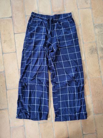 Bequeme Pijama/Lounge Hase von Uniqlo, Grösse M