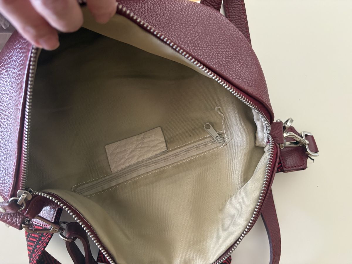 Sacs femmes: Sac banane cuir bordeaux – D'occasion à Pully par kaba07 3