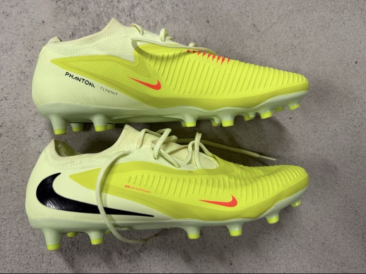 Nike Herrenschuhe: Nike Phantom 6 Low Pro AG – Neu (gemäss Beschreibung) aus Embrach von Trendy24
