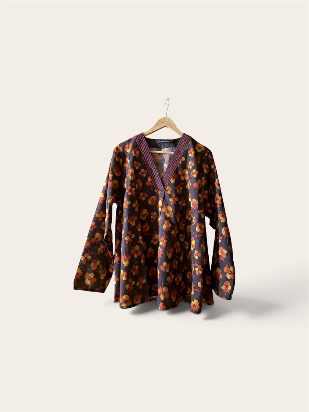 Gudrun Sjöden Chemisiers: Gudrun Sjödén - Damen Bluse Grösse L / Blumenmuster – Neuf (Voir description) à Kiental par gali_72
