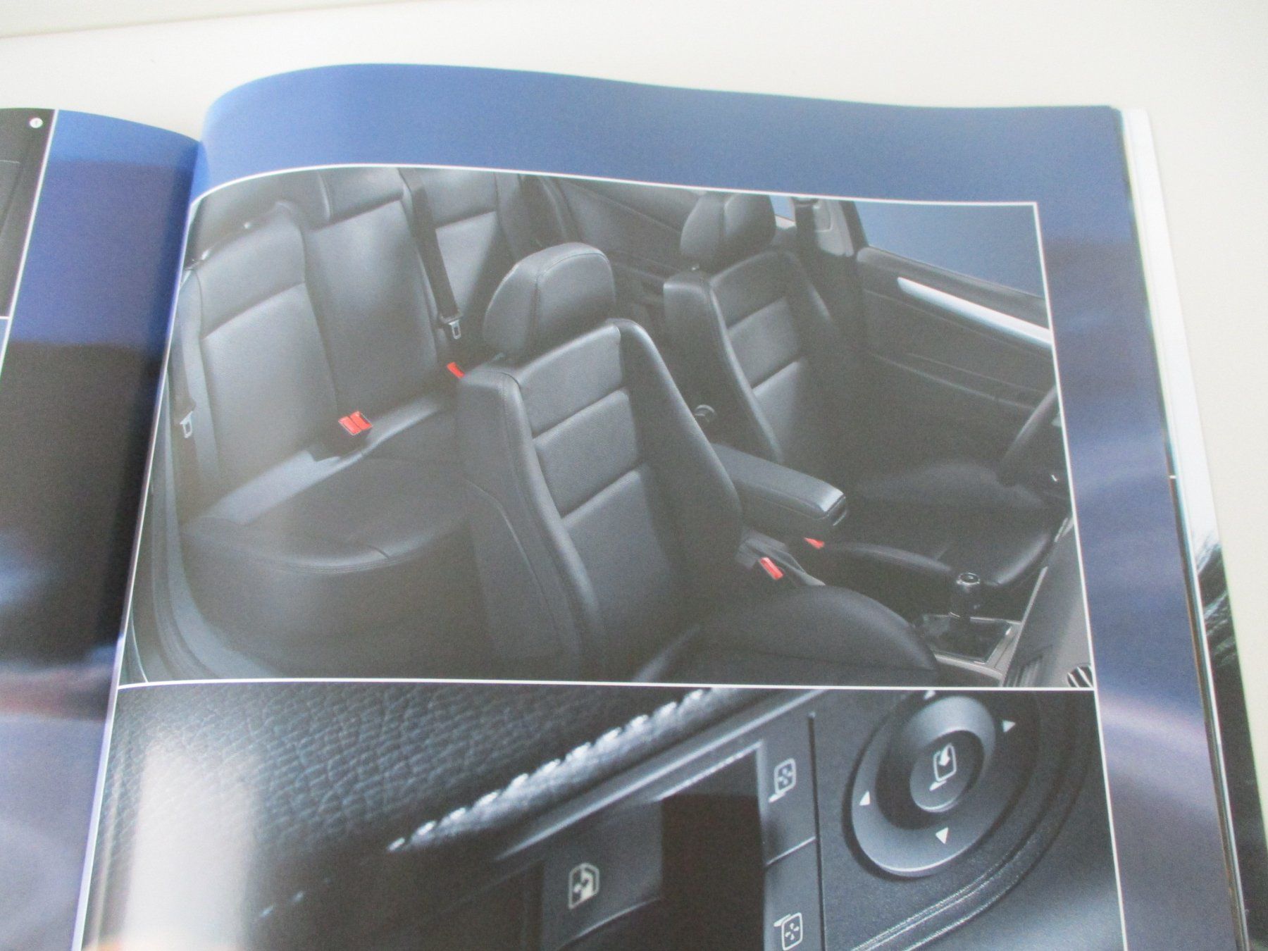 Opel Dokumente: KATALOG OPEL ASTRA H 2006 – Neu (gemäss Beschreibung) aus Langnau i. E. von Superseven69 7