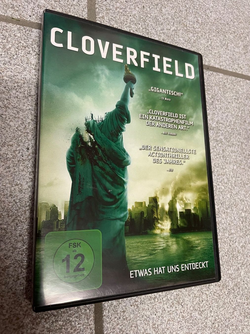 Tutti i DVDs: Cloverfield [DVD] – Usato da Eschen venduto da 33shaggy33