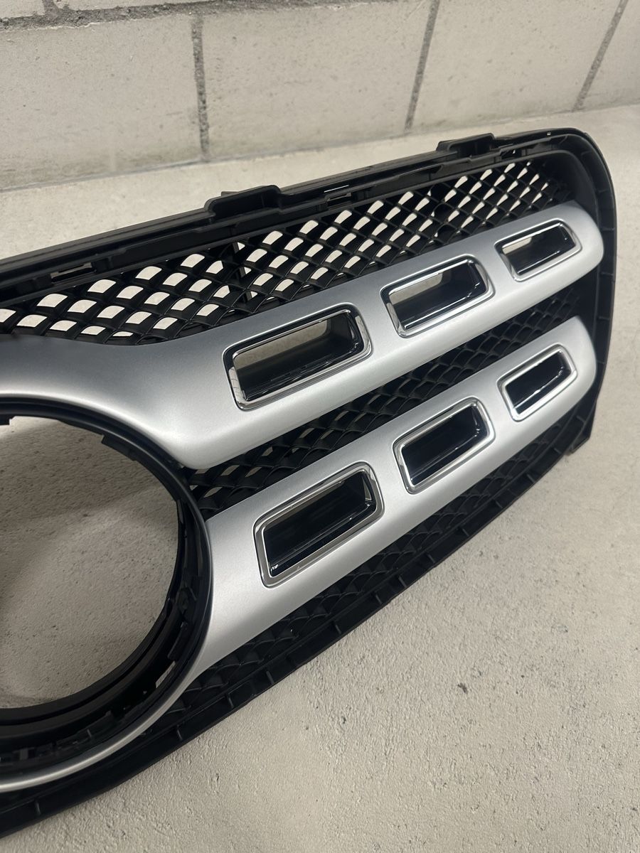 Mercedes-Benz Toutes les pièces auto: Mercedes gla Kühlergrill – Neuf (Voir description) à Mellingen par shu_7g8d 3