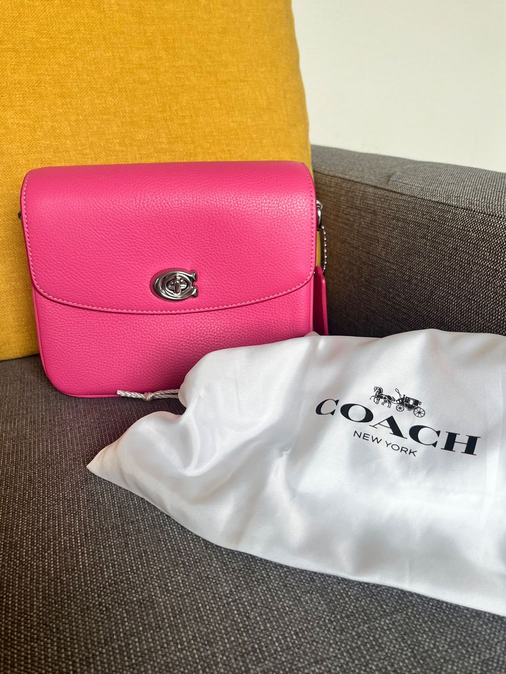 Coach Borse da donna: Coach Cassie 19 – Usato da Adliswil venduto da MinaMino