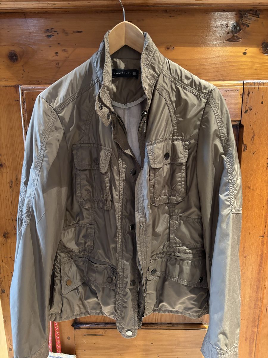 Zara Giacche: Veste Zara taille M – Usato da Blonay venduto da Ollorvi