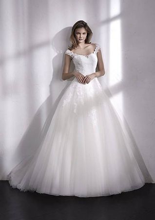 NEU St. Patrick White One Pronovias Lileas über 75% Rabatt