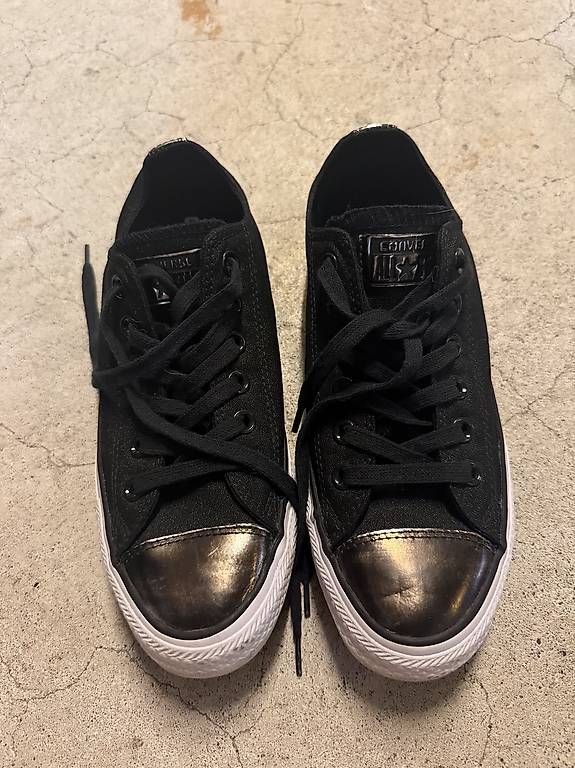 Converse Scarpe da donna: Converse Damenschuhe Grösse 38 – Nuovo (secondo la descrizione) da Huttwil venduto da chewii