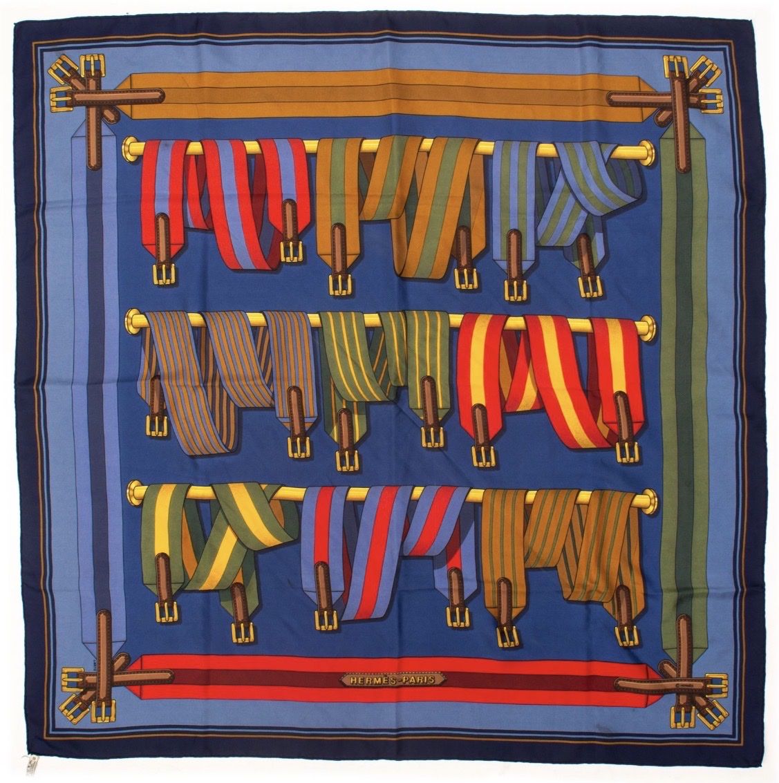 Foulard & Sciarpe: HERMÈS, carré en soie – Usato da genève venduto da champanonono