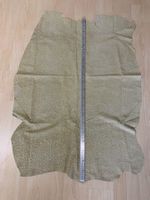 1 dünnes Lederstück, Beige / Glitzer / Muster