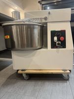Teigknetmaschine - 53 Liter / 44 kg - 2 Geschwindigkeiten - 