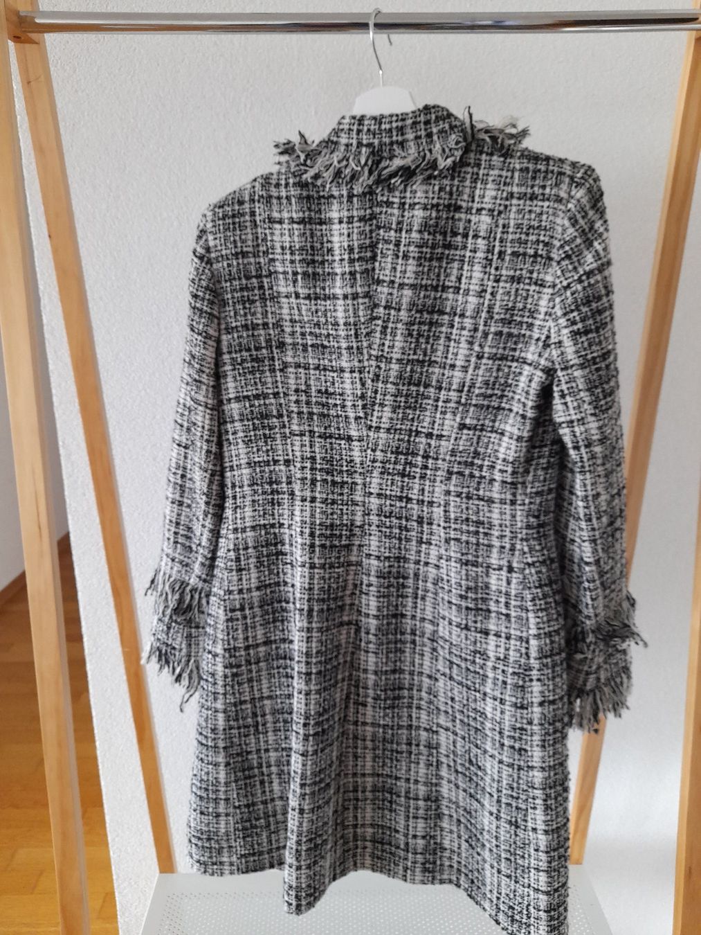 Cappotti: Manteau Claude Zana – Usato da Mont-sur-Lausanne venduto da Pioutch 1